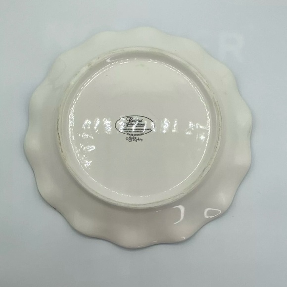 Sue Zipkin Certified International Cup & Saucer - Picture 4 of 12